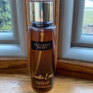 Victoria’s Secret Fragrance Vanilla Lace